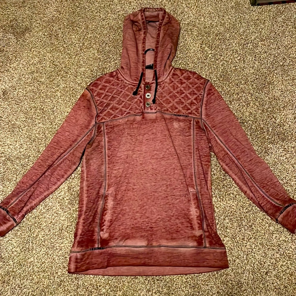 Men’s xl buckle black hoodie.